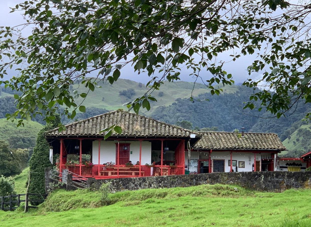 Hostal La Laguna Villamaria Exterior photo